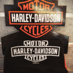 CONFEZIONE DA DUE CAPPELLINI NEONATO HARLEY DAVIDSON